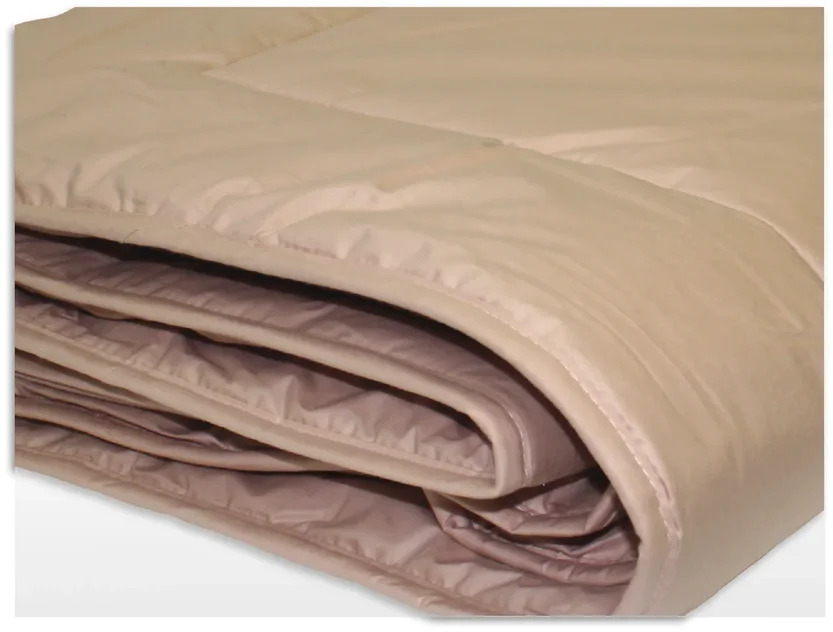 Купить всесезонное одеяло верблюжья шерсть - натуральное, легкое и теплое